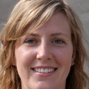 Ελένη Παπακωνσταντίνου - Συγγραφέας